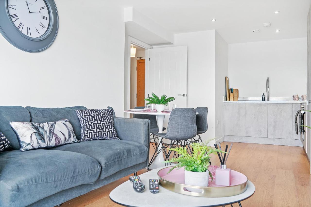 Stunning 2 Bedroom Apartment Leeds  Dış mekan fotoğraf