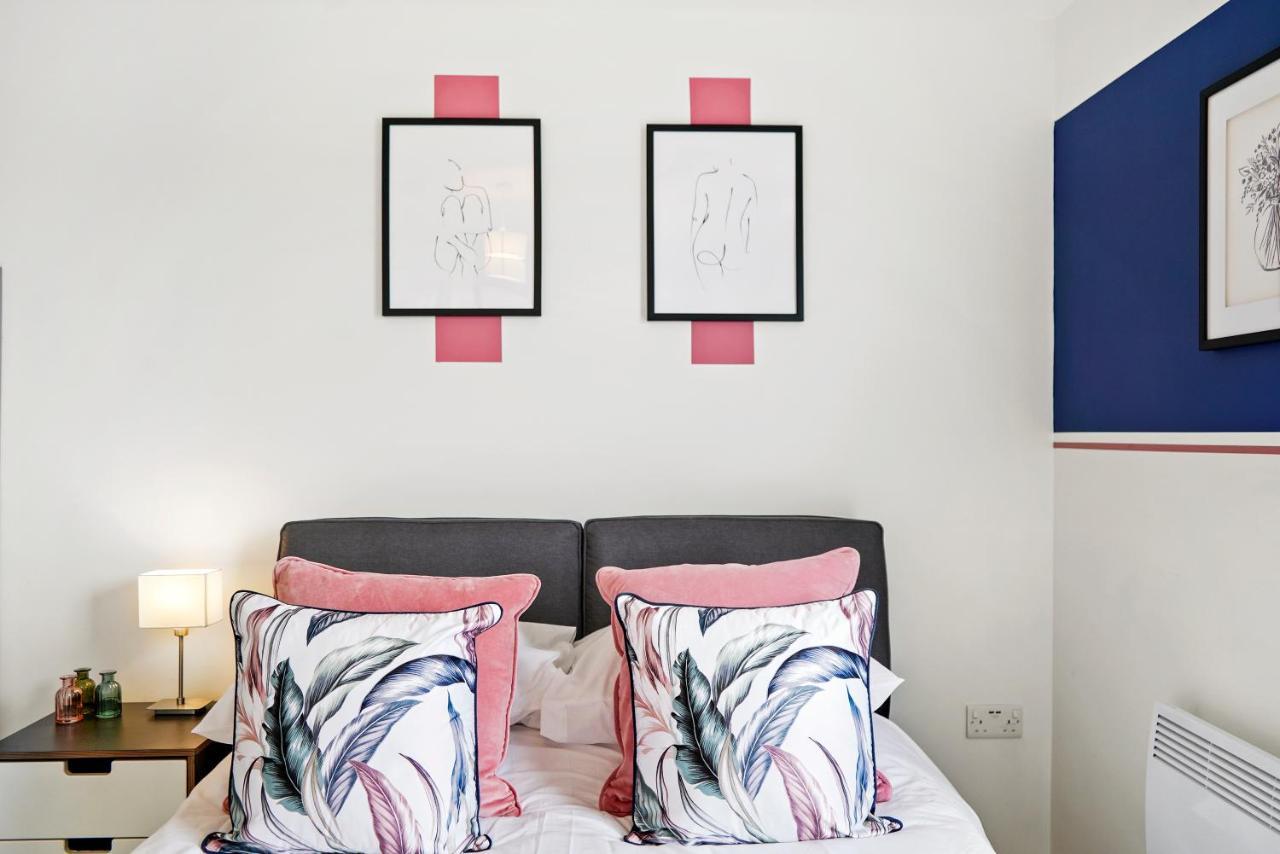 Stunning 2 Bedroom Apartment Leeds  Dış mekan fotoğraf